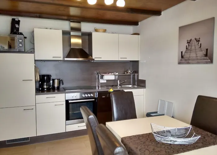 Eul In Butjadingen-grosswuerden By Interhome